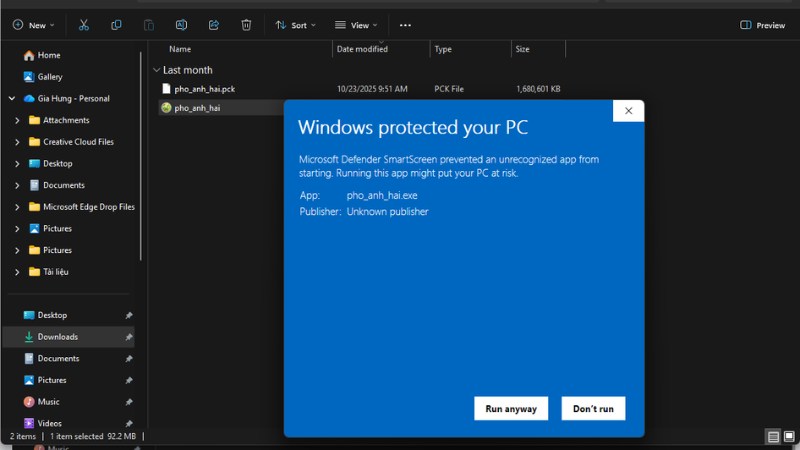 Cảnh báo "Windows protected your PC"